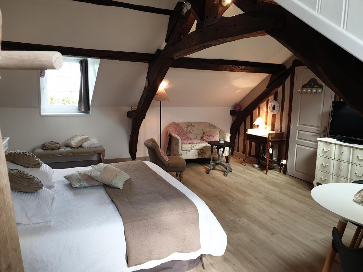 D'Anciennes "Chambres De Bonnes" Honfleur Kültér fotó