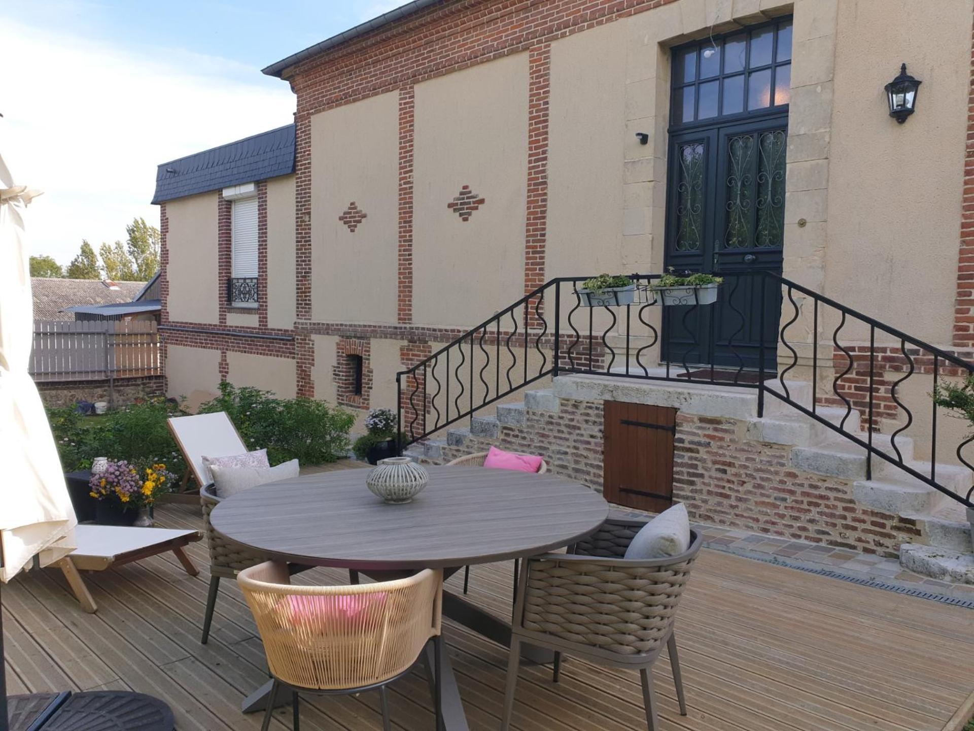 D'Anciennes "Chambres De Bonnes" Honfleur Kültér fotó